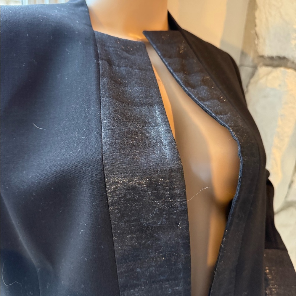 AKRIS Elegant Black Women's Jacket - Picture 2 of 8